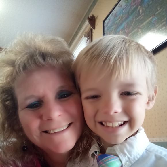 Meet your Posher, Angie - Picture 1 of 1